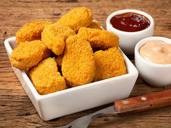 Chicken Nuggets (10Pcs)
